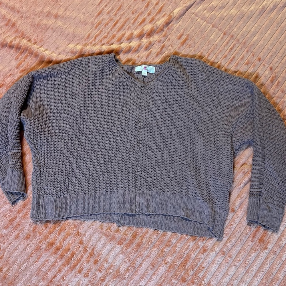 Oversized crop sweater size medium